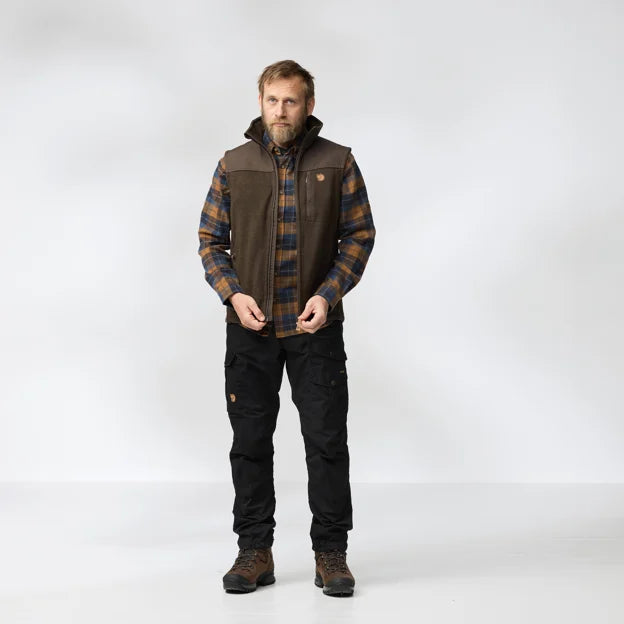 Men's Buck Fleece Vest