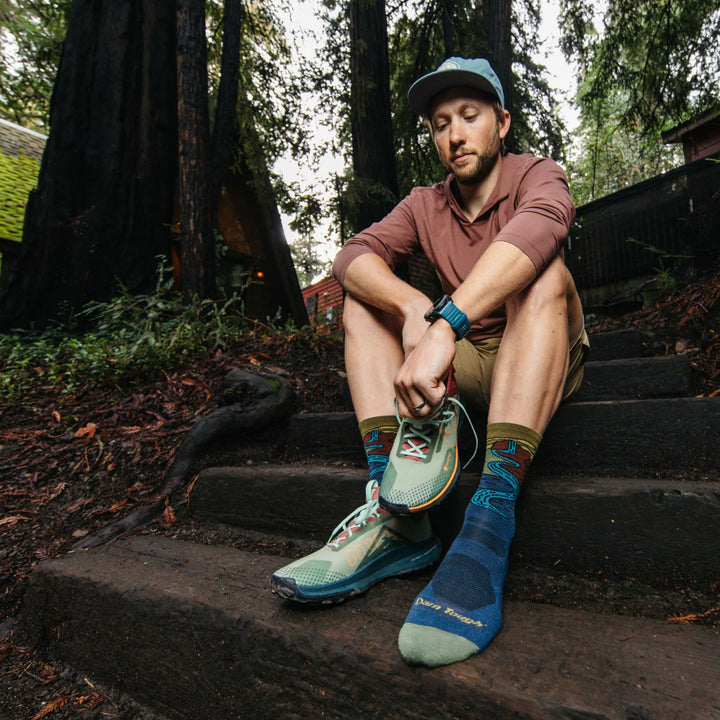 Men's Chasing Waterfalls Micro Crew Lightweight with Cushion Hiking Sock