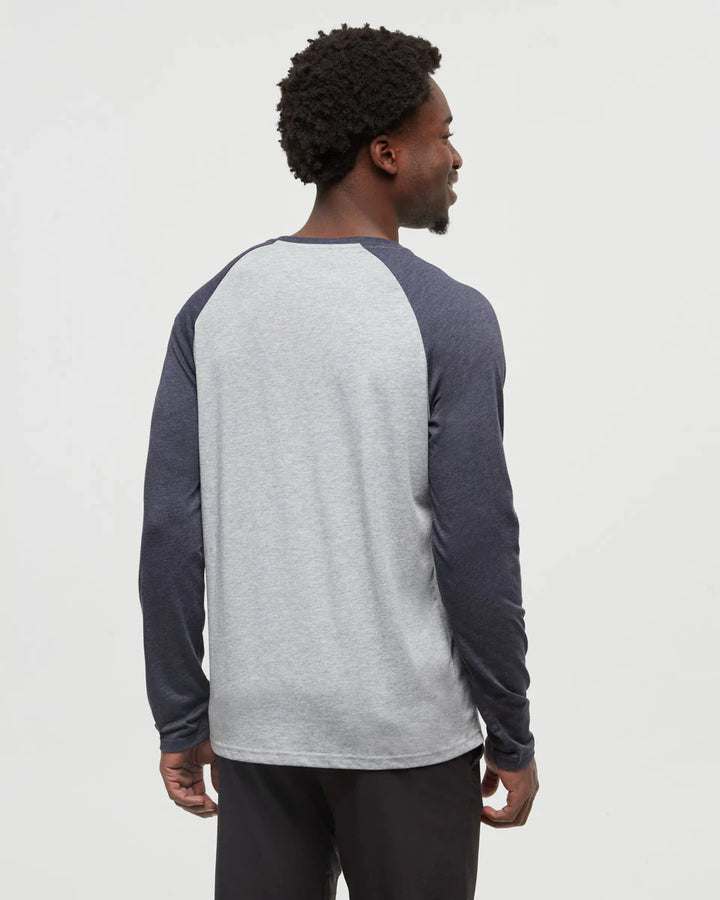 Men's Baker Henley Longsleeve