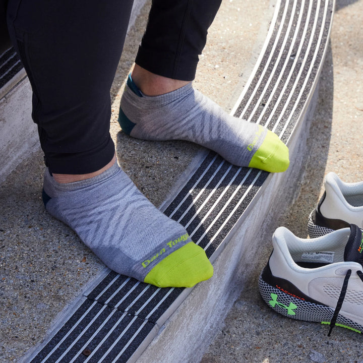Men's Run No Show Tab No Cushion Ultra-Lightweight Sock