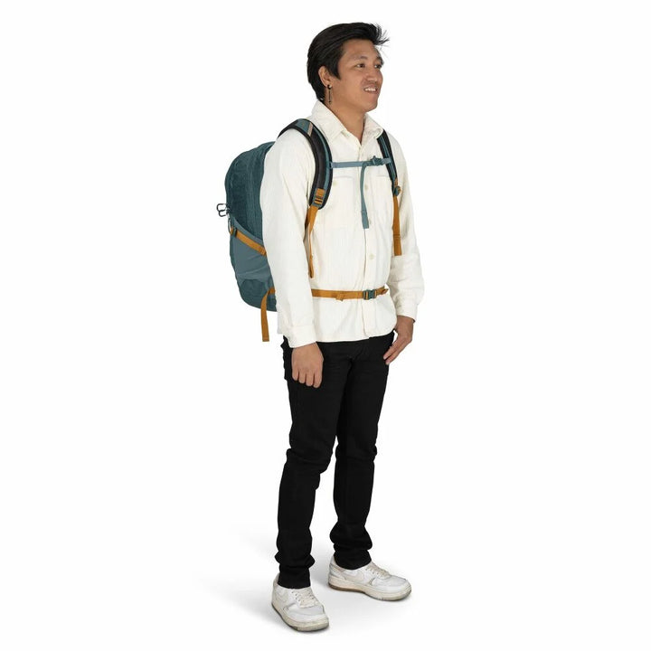 Quasar 26L Backpack