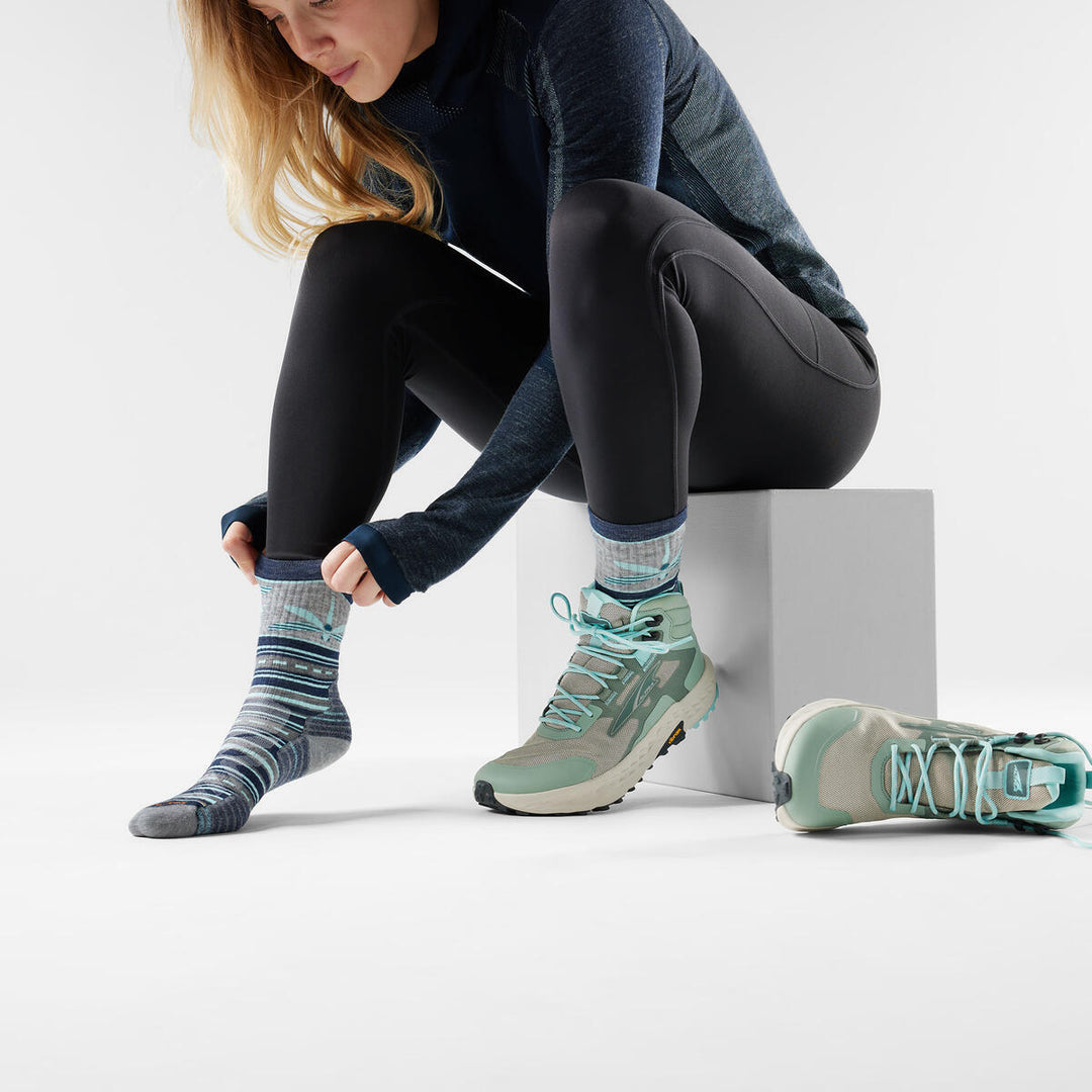 Women's Hike Targeted Cushion Dragon Stitch Mid Crew Socks