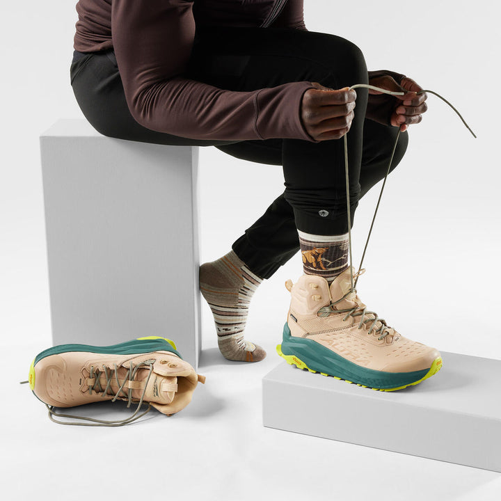 Hike Targeted Cushion Bear Stripe Mid Crew Socks