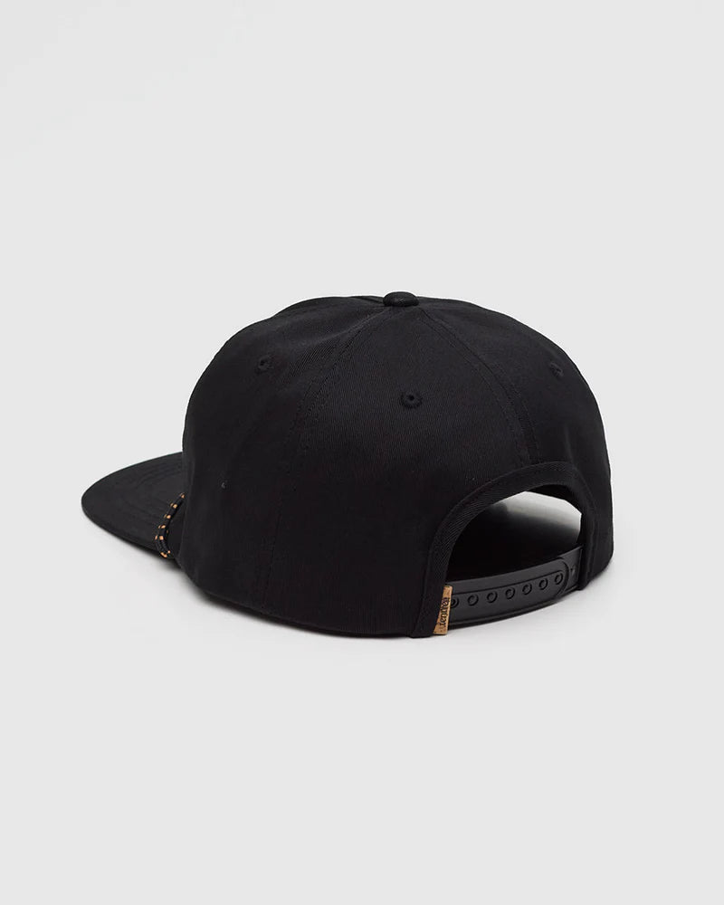 Weekend Away Apex Hat